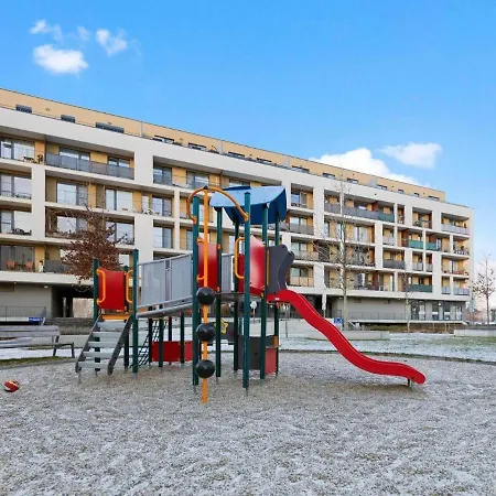 Sunflower - Modern Large Charming Apartment With Balcony Bratislava Exterior photo